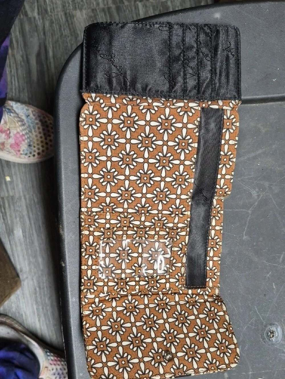 Vera Bradley Black Paisley Quilted Card Holder with Brown Accents